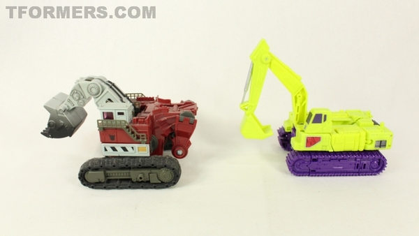 Transformers Titan Devastator Combiner Wars Hasbro Edition  (98 of 110)